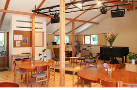 Cafe & LiveHouse Mock